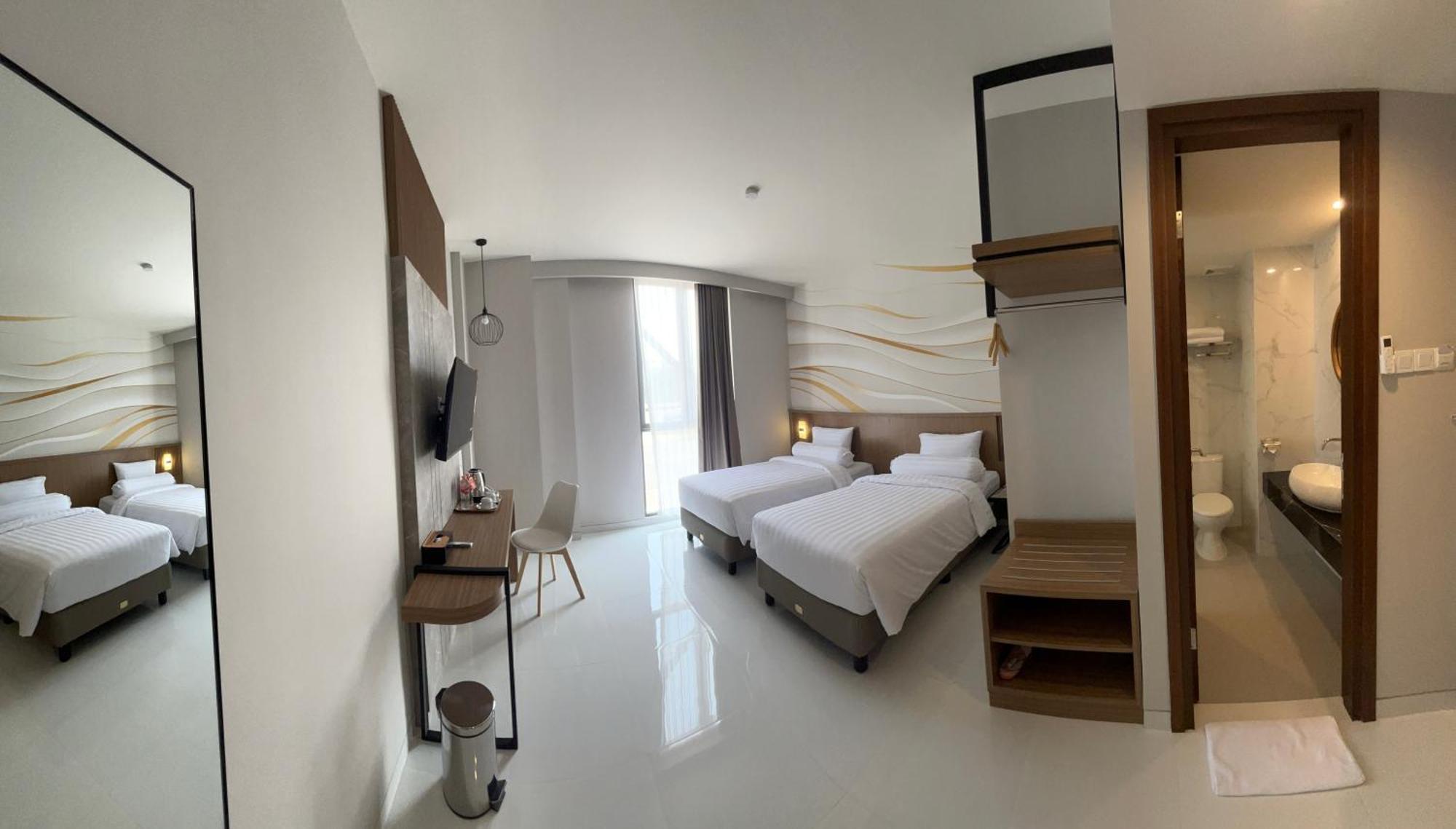 Front One Resort Indraloka Temanggung Exteriör bild